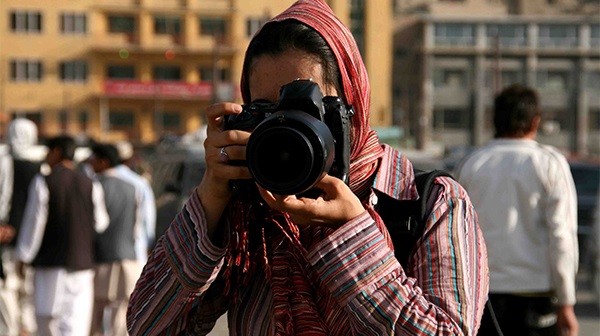 afghan_woman_photographer.jpg